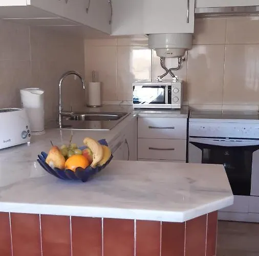 Joanita Holidays Lägenhet *