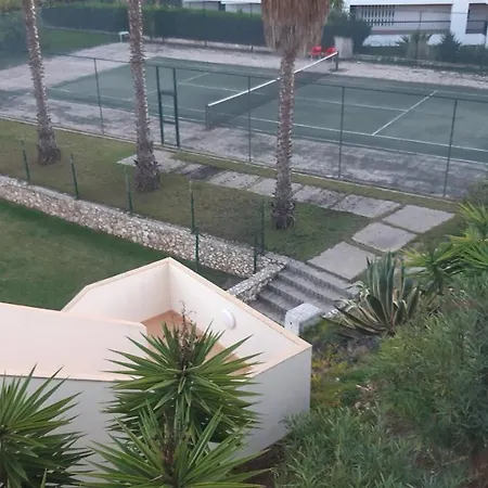 Joanita Holidays * ラゴス